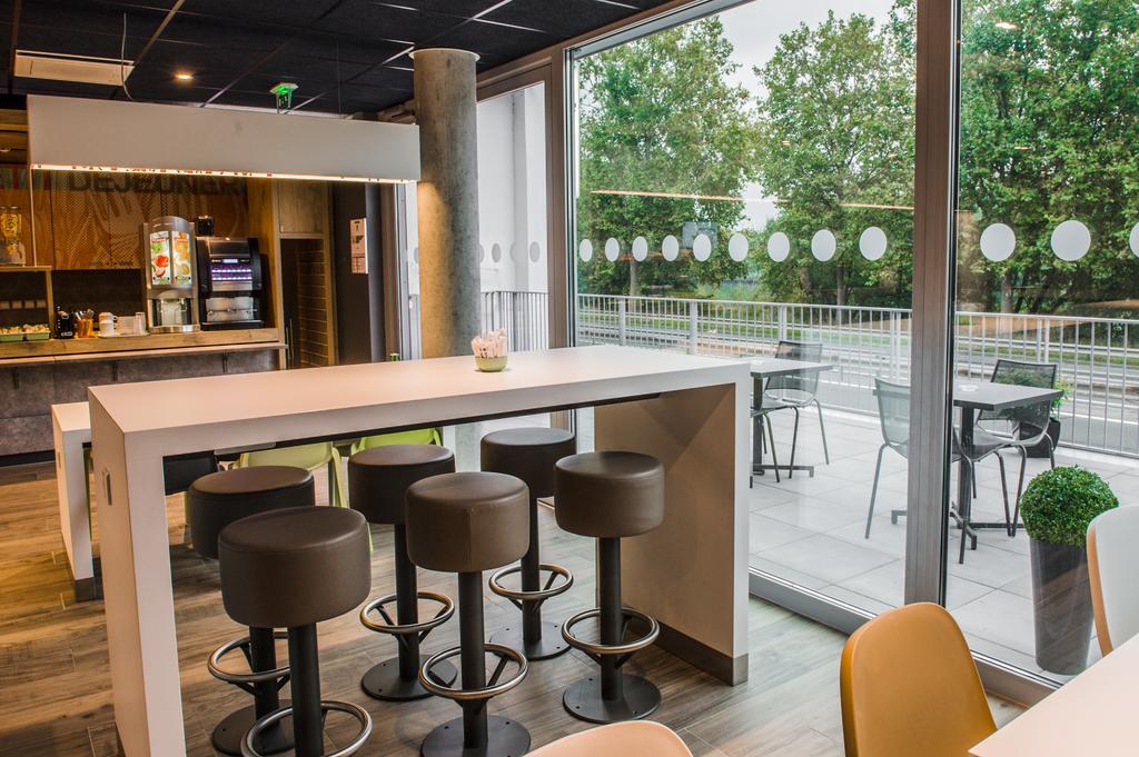 Ibis Budget Bezons Rives De Seine Екстериор снимка